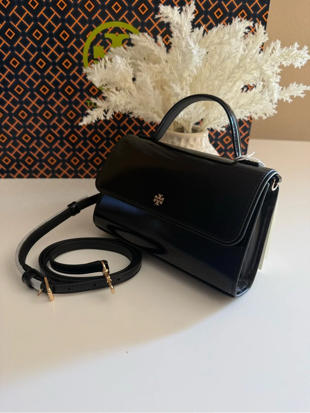 Authentic Tory Burch Emerson Smooth Leather Top Handle Satchel Crossbody Black